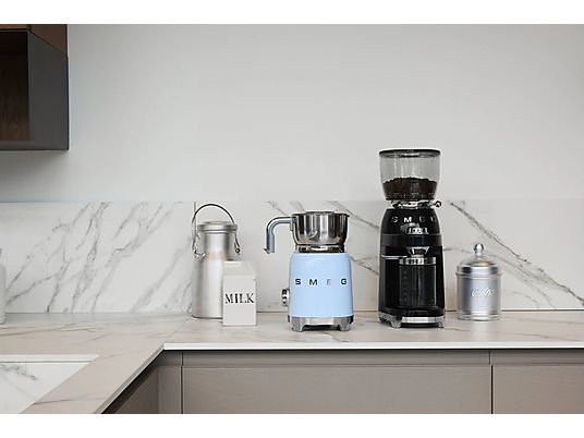 SMEG MFF11 Milchaufschäumer 50’s Style – Pastellblau