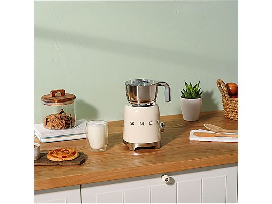 SMEG MFF11 Milchaufschäumer 50’s Style – Creme