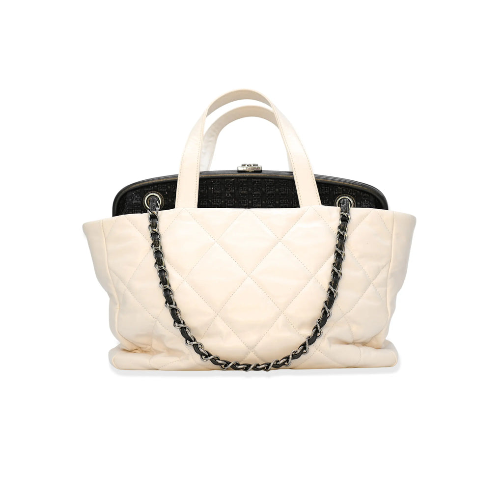 Chanel Double Creme