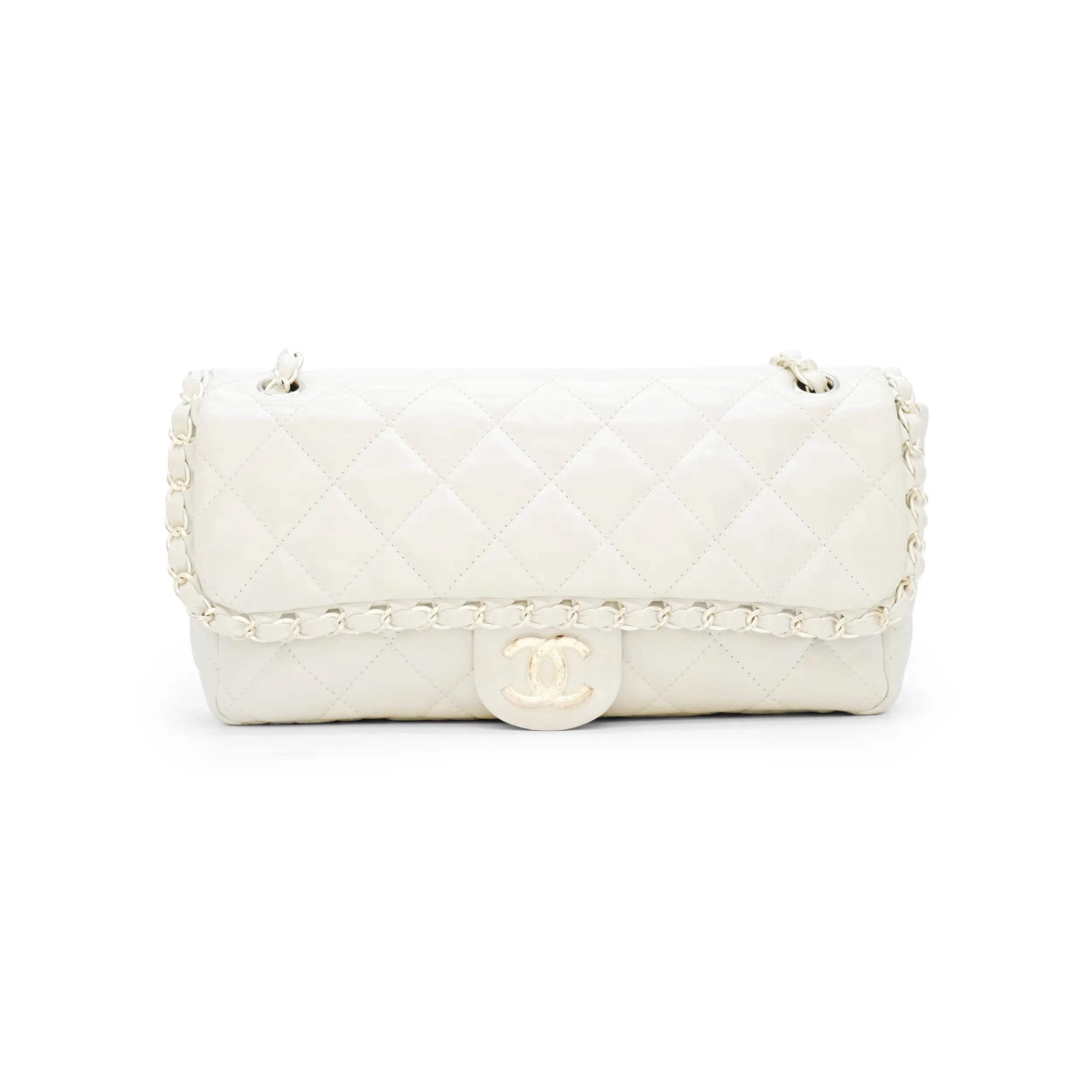 Chanel Chain Bag Medium