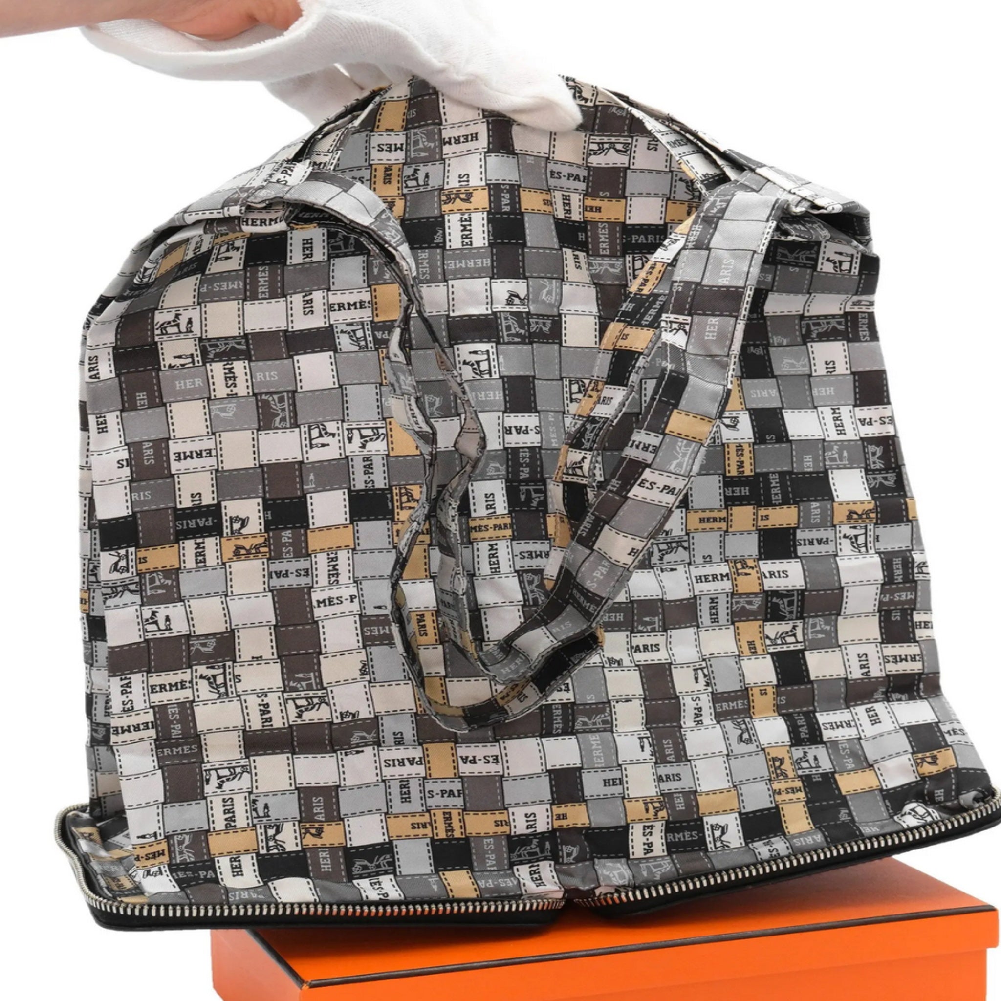 Hermès silky pop leather tote