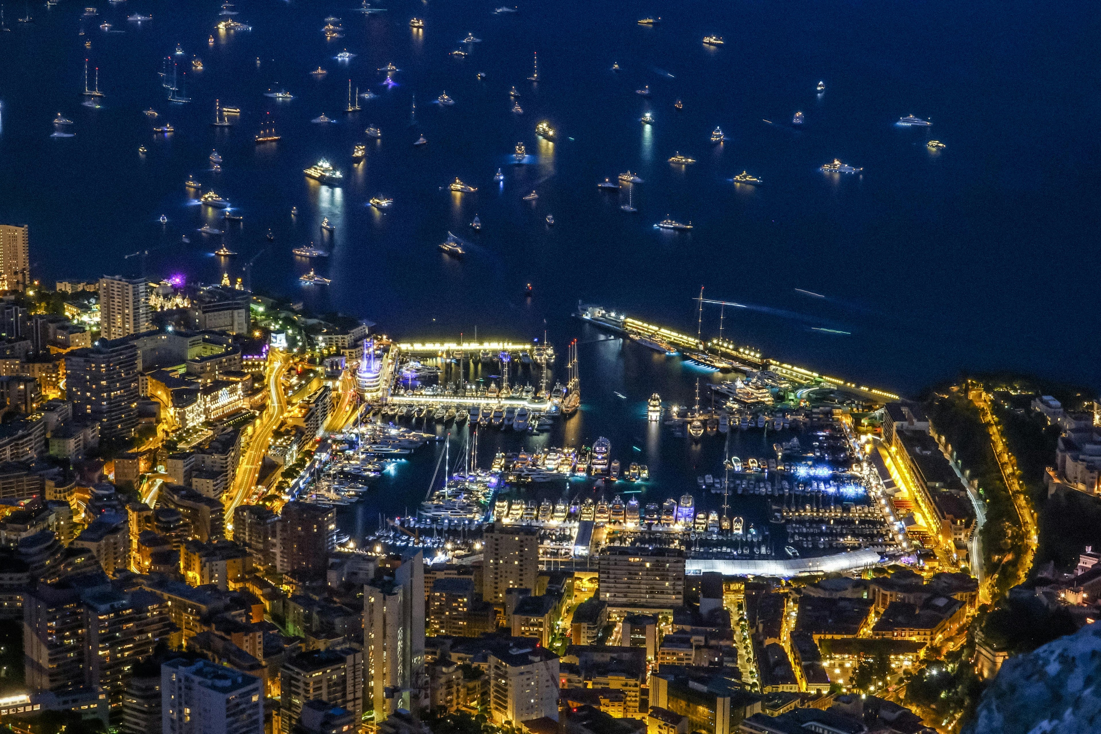 Liegeplatz – Monaco | 30m Yacht