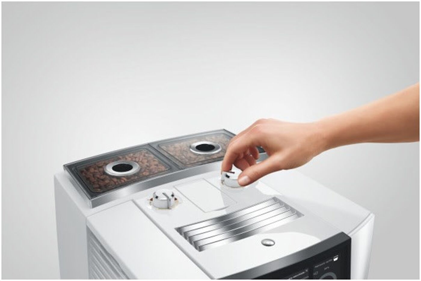 JURA J8 twin Diamond White (EA) + Cool Control 0,6 l – Premium Kaffeevollautomaten-Set